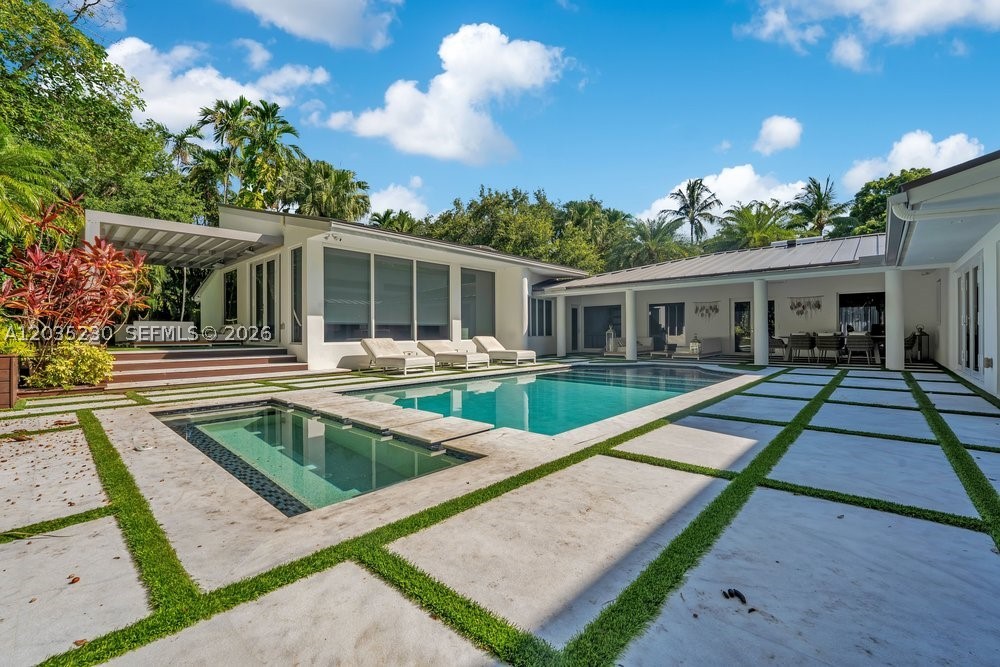 6460 SW 133rd Dr, Pinecrest FL 33156