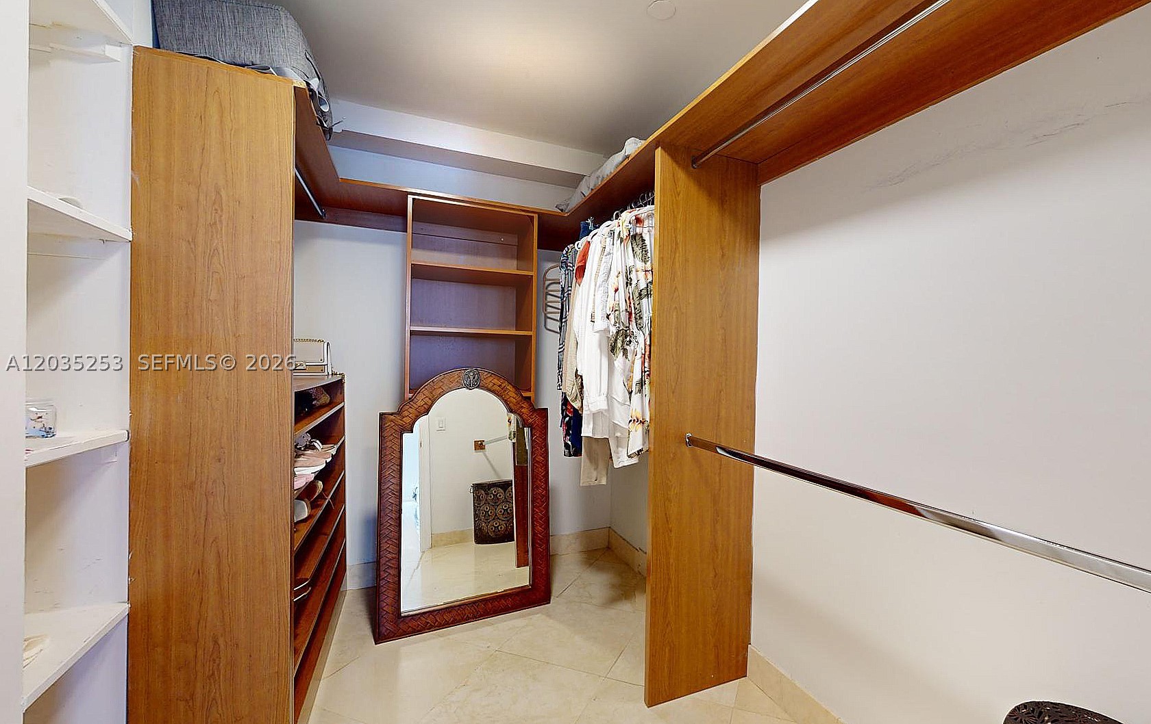 4779 Collins Ave #2708, Miami Beach FL 33140