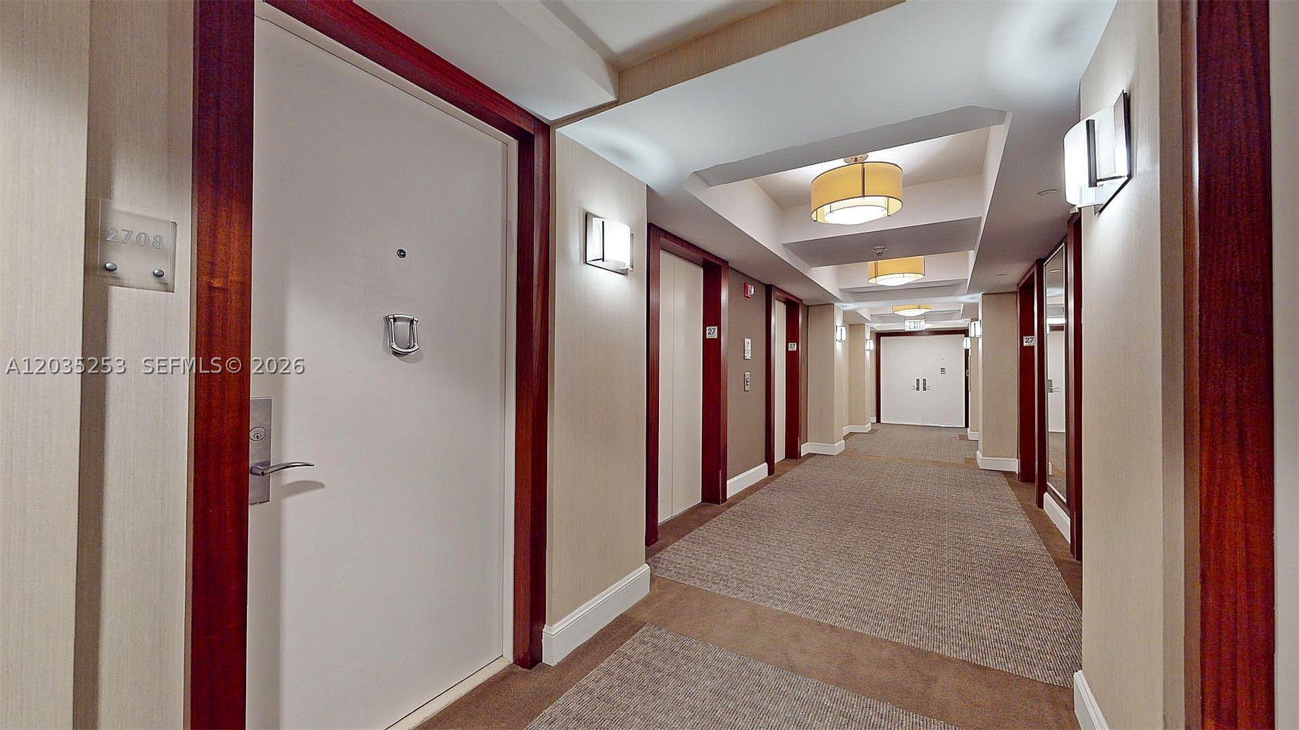 4779 Collins Ave #2708, Miami Beach FL 33140
