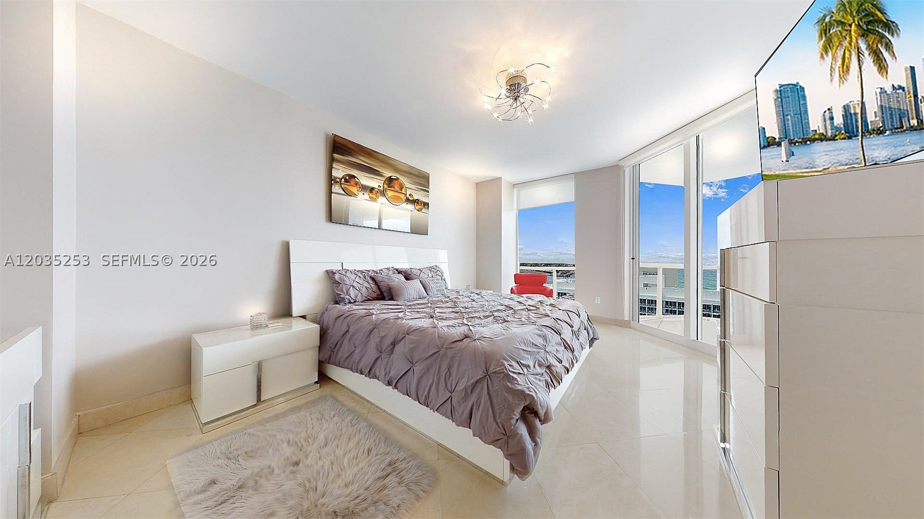 4779 Collins Ave #2708, Miami Beach FL 33140