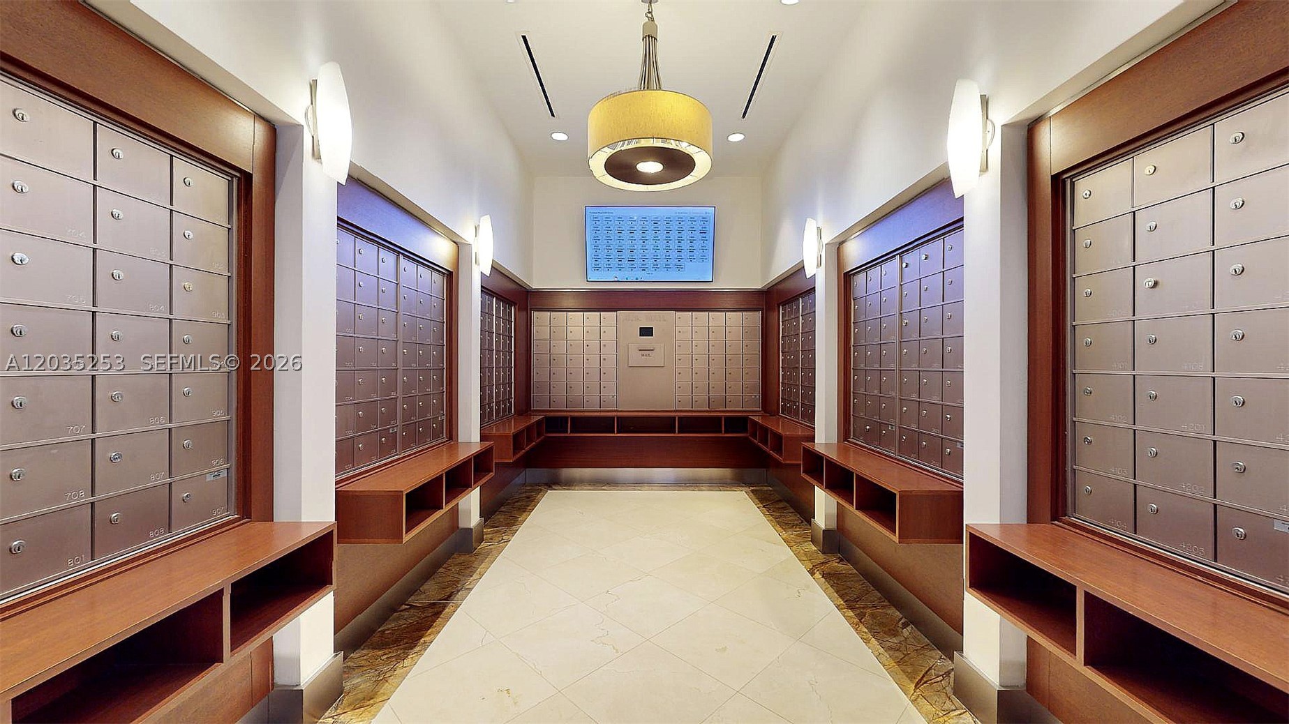 4779 Collins Ave #2708, Miami Beach FL 33140