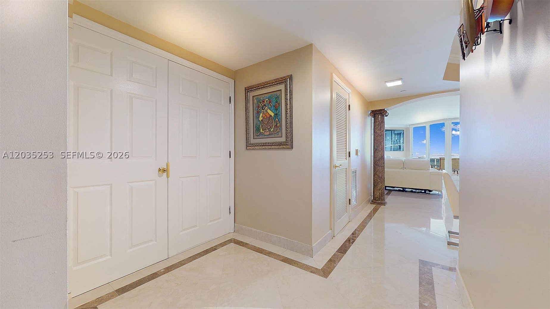 4779 Collins Ave #2708, Miami Beach FL 33140