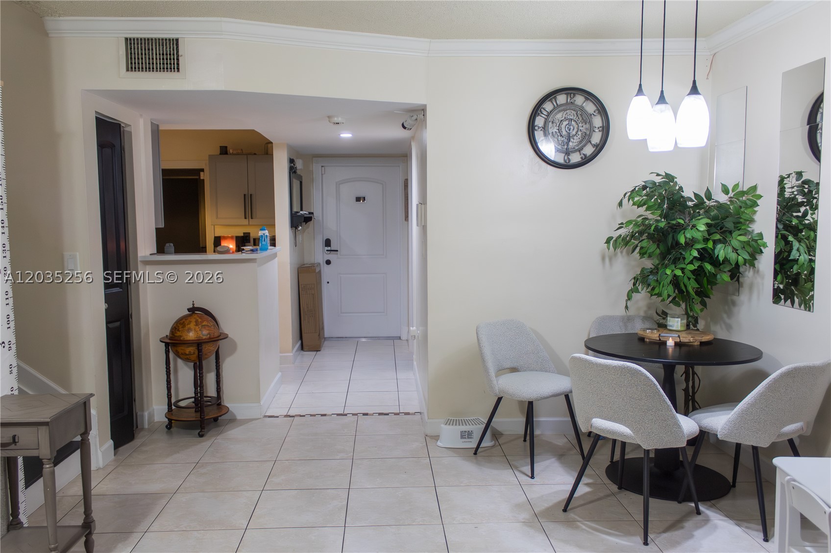 7645 NW 38th Ct, Sunrise FL 33351