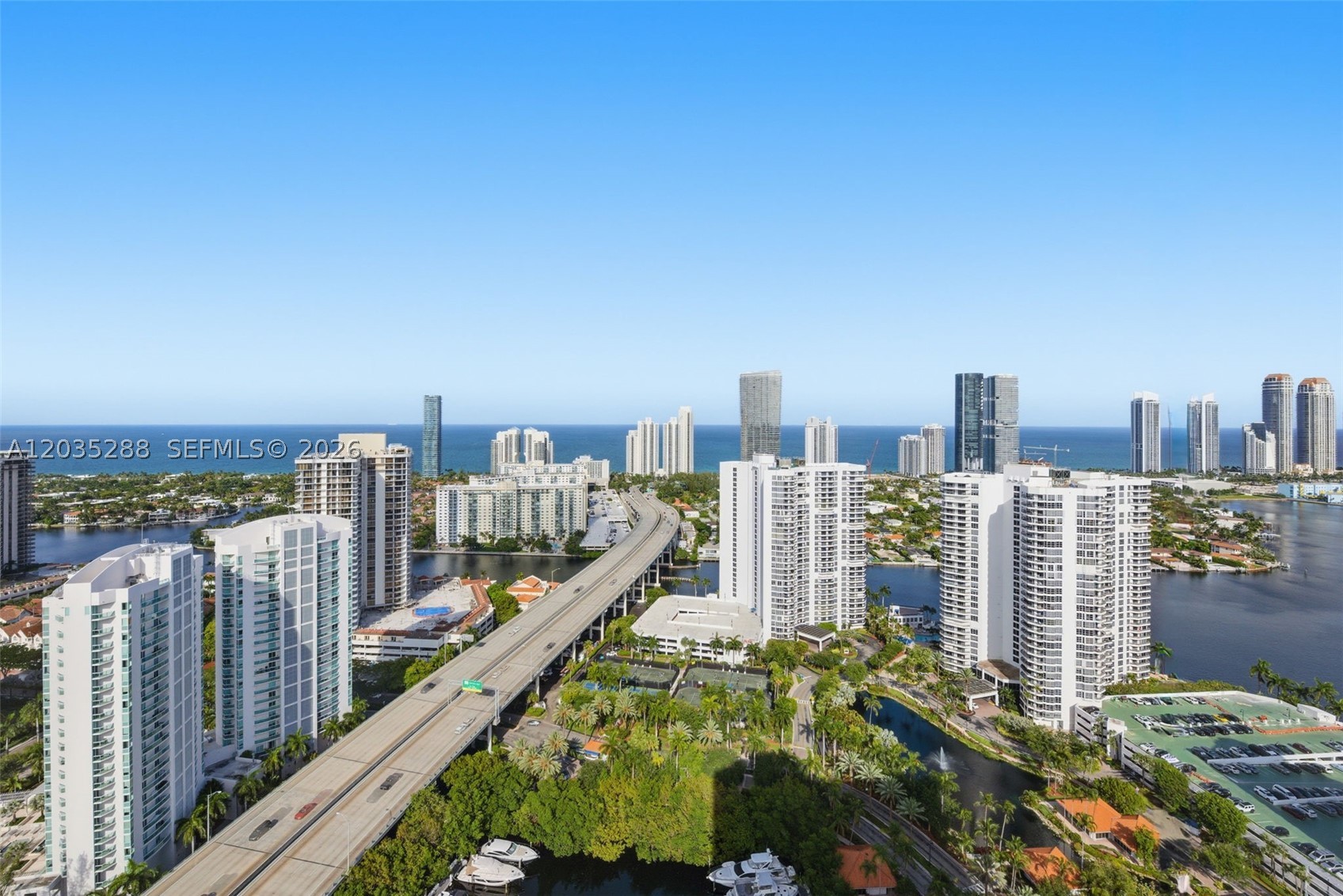 3500 Mystic Pointe Dr #PH5, Aventura FL 33180
