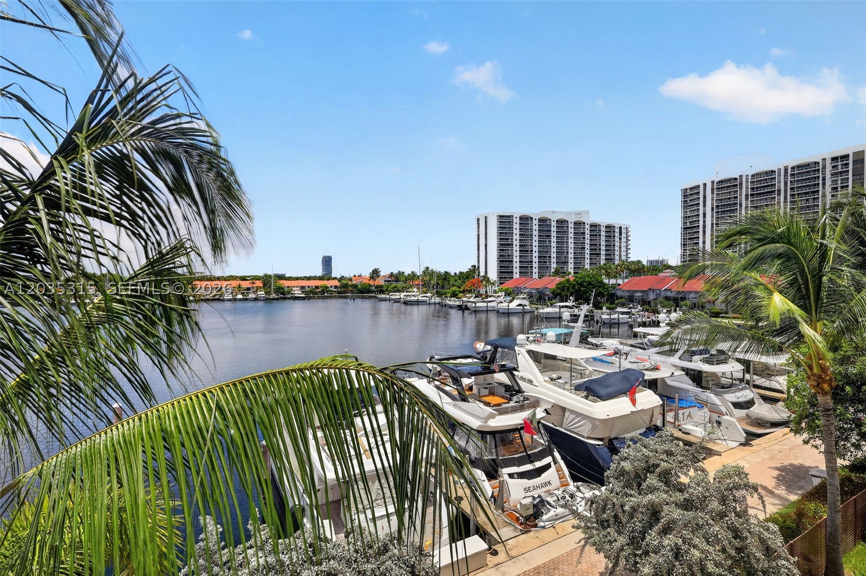3750 Yacht Club Dr #TH5, Aventura FL 33180
