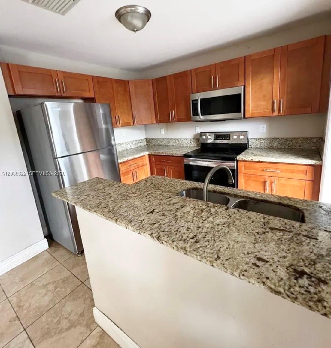 1999 NW 5th #2, Miami FL 33136