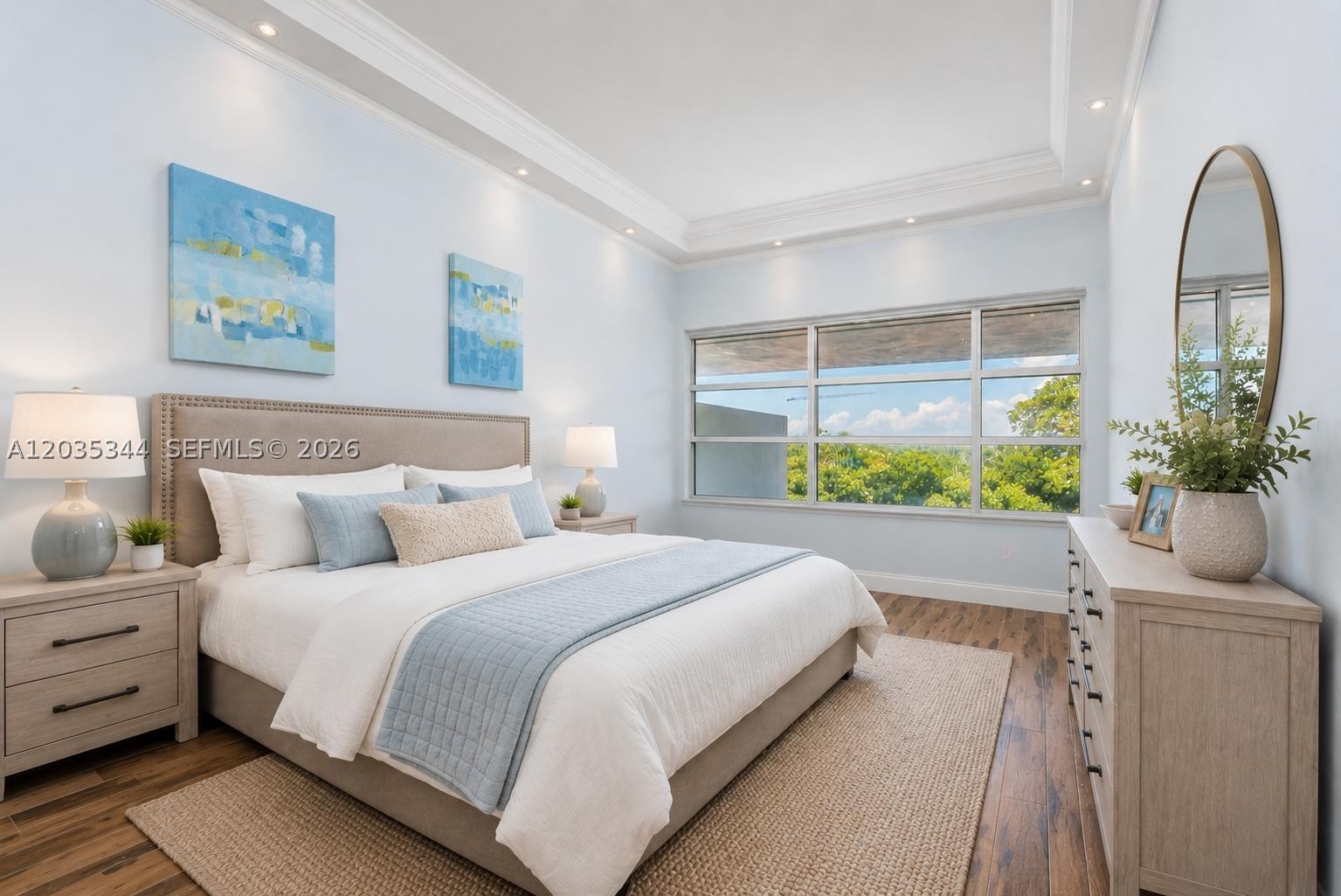 400 S Pointe Dr #307, Miami Beach FL 33139