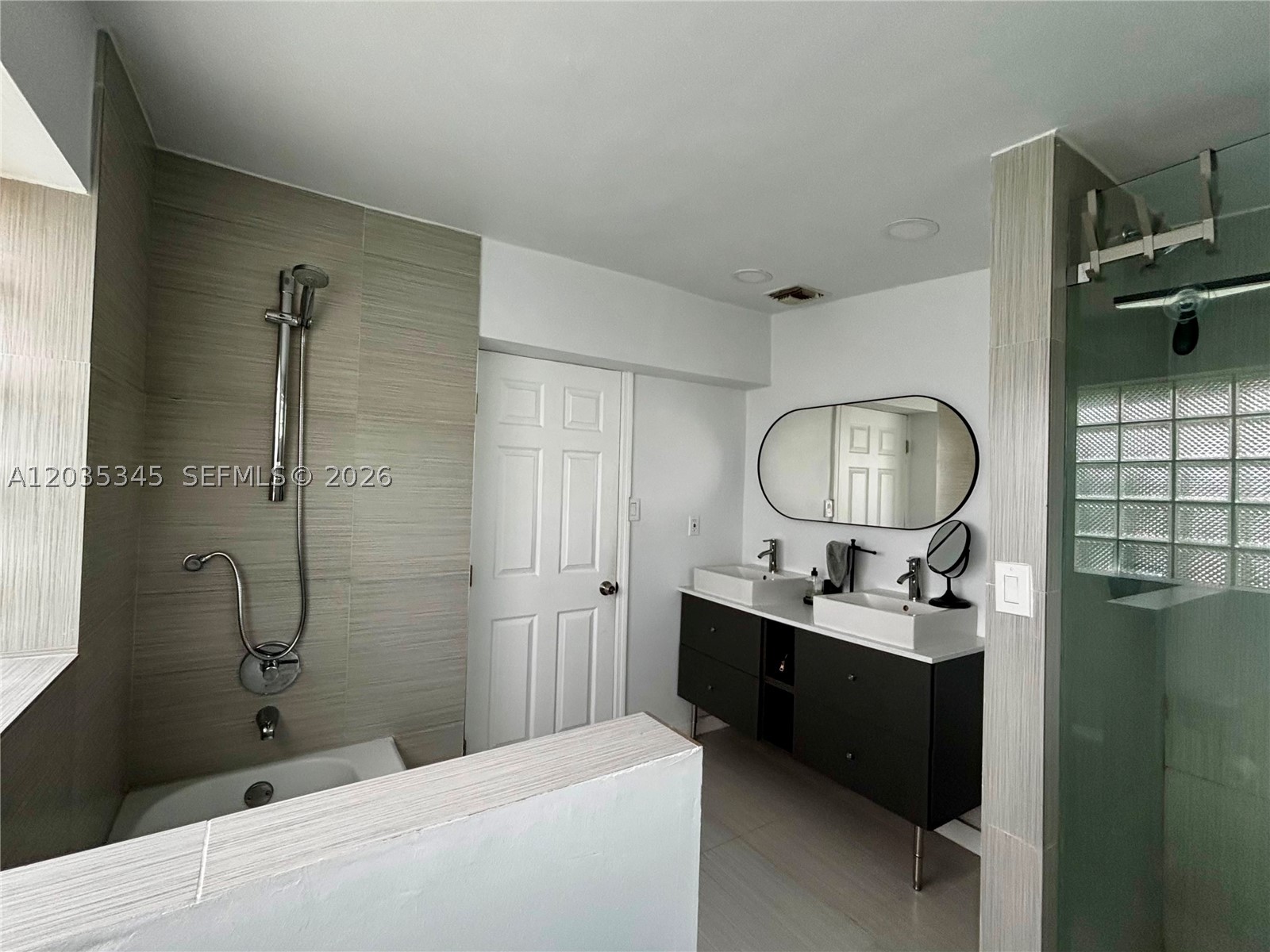 745 S Shore Dr, Miami Beach FL 33141