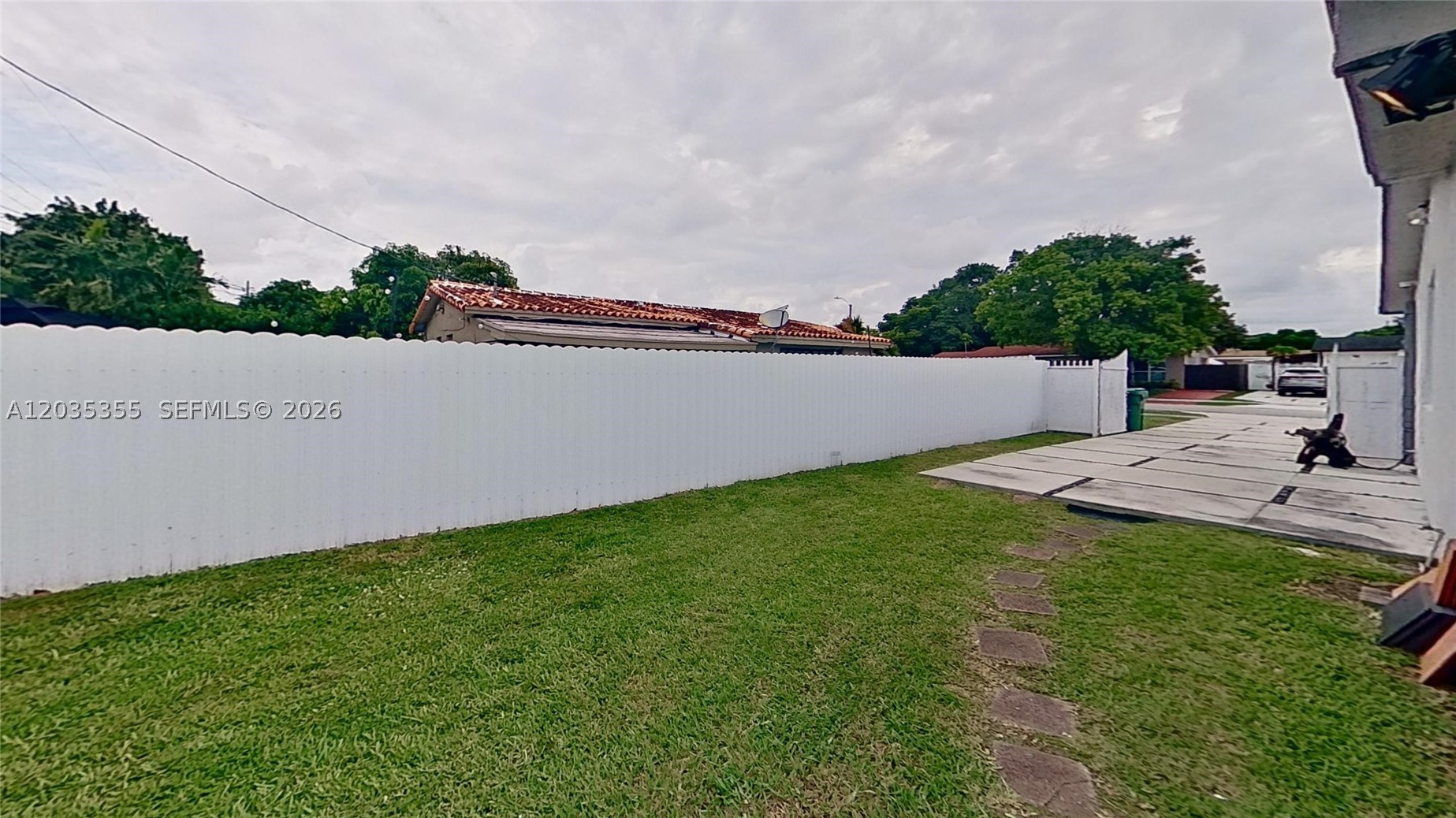 3030 SW 96th Ave, Miami FL 33165