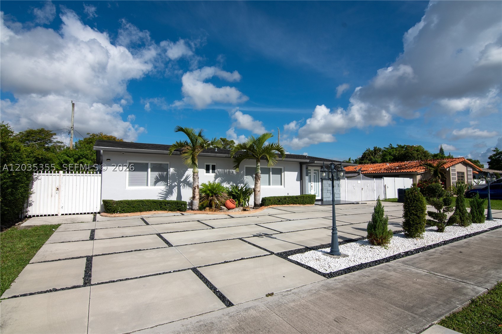 3030 SW 96th Ave, Miami FL 33165