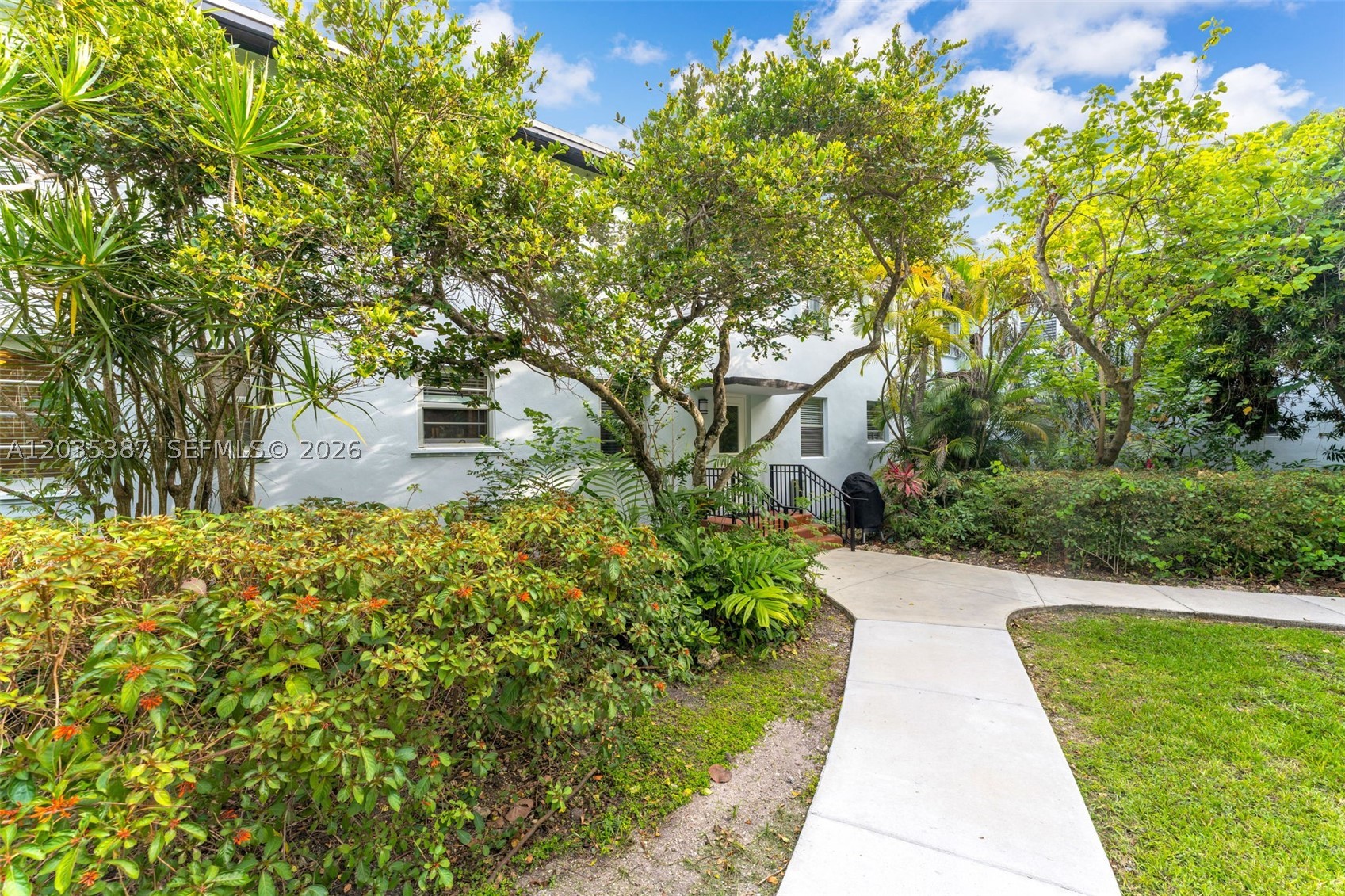 5685 SW 80th St #58B, Miami FL 33143