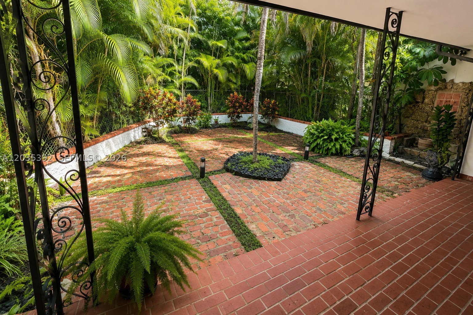 10115 Biscayne Blvd, Miami Shores FL 33138