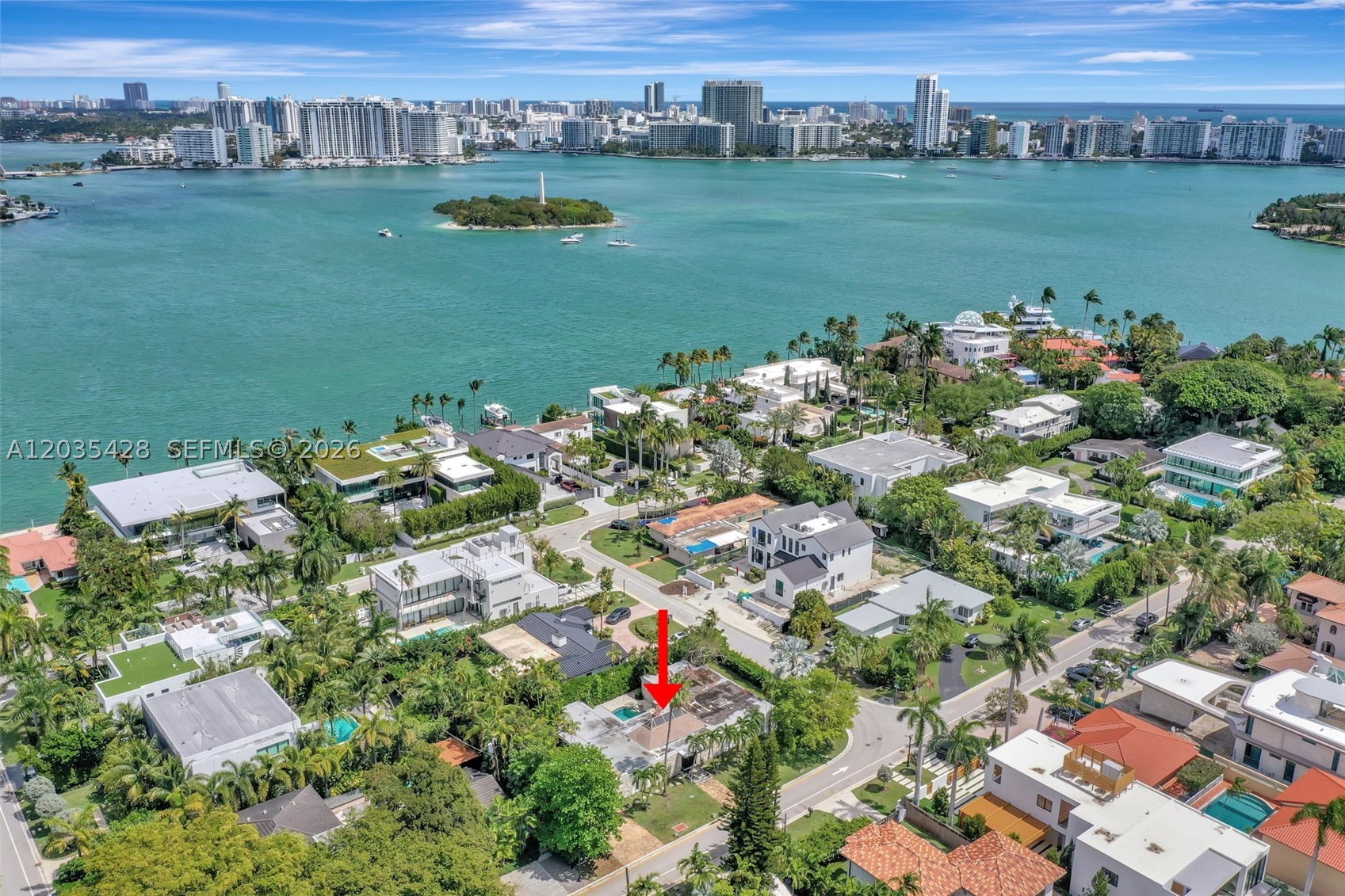 111 S Hibiscus Dr, Miami Beach FL 33139
