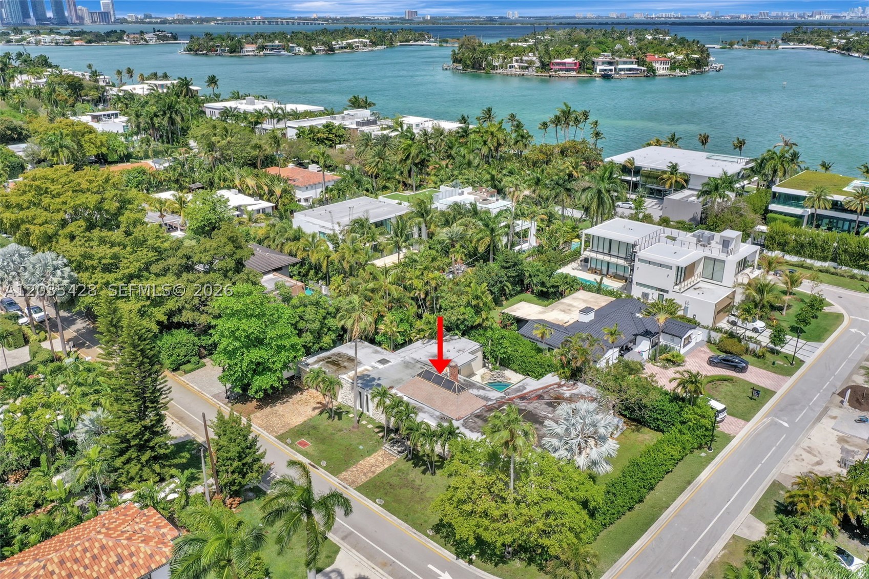 111 S Hibiscus Dr, Miami Beach FL 33139