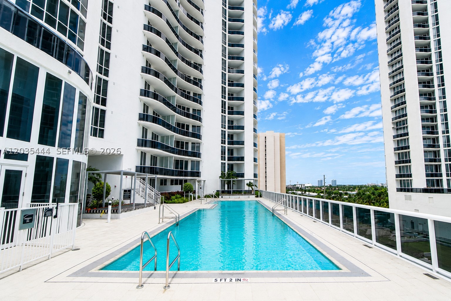 15901 Collins Ave #403, Sunny Isles Beach FL 33160