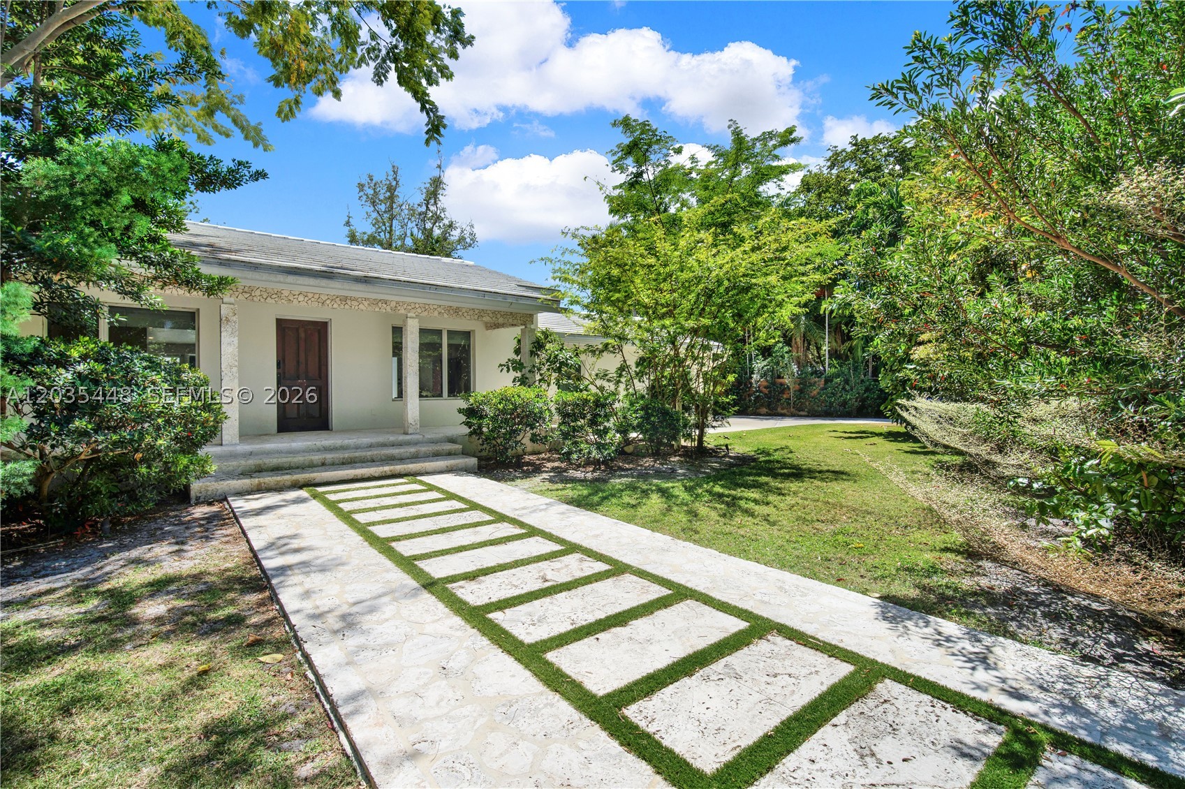 520 Bay Point Rd, Miami FL 33137
