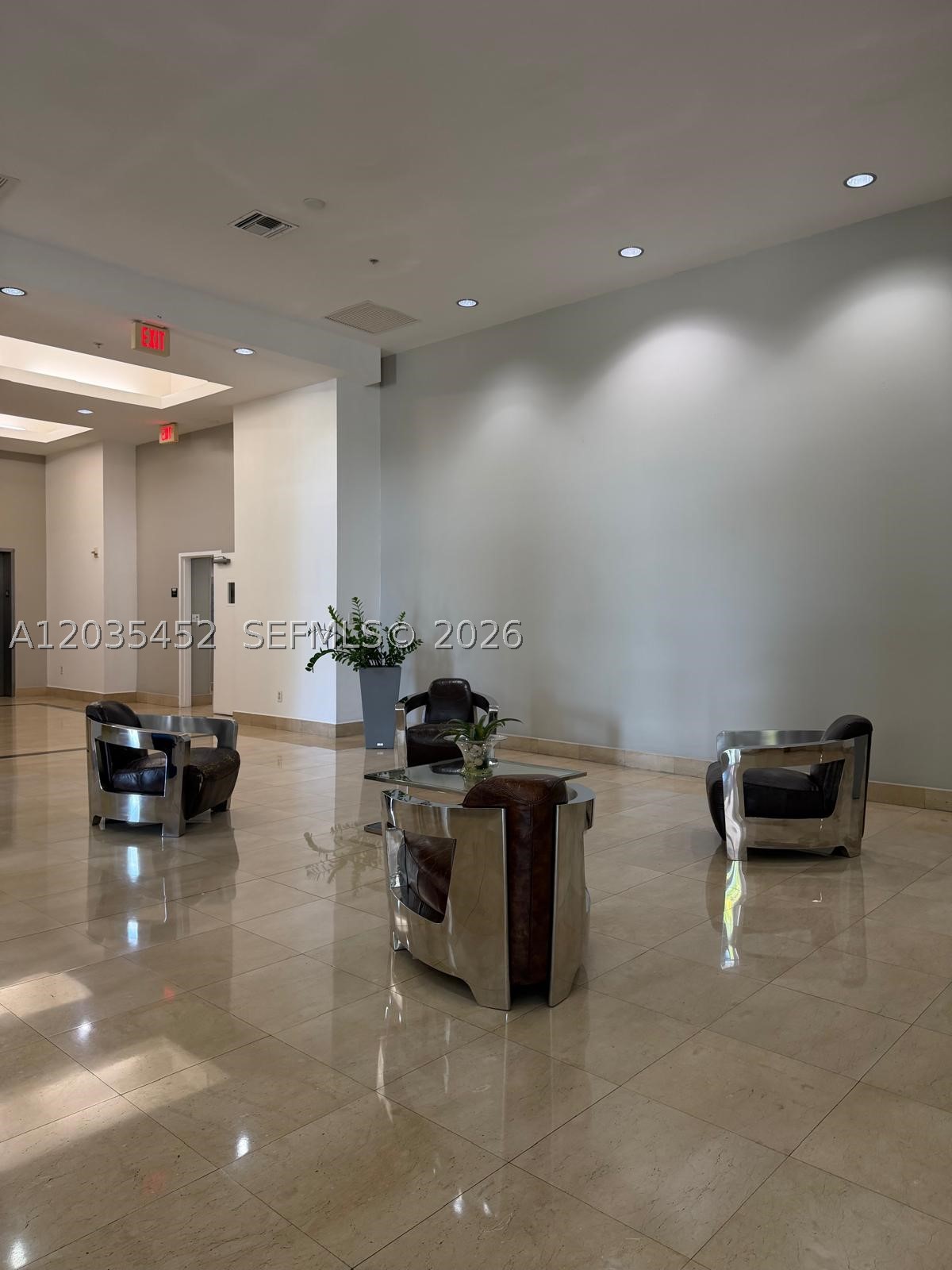 1 Glen Royal Pkwy #1006, Miami FL 33125