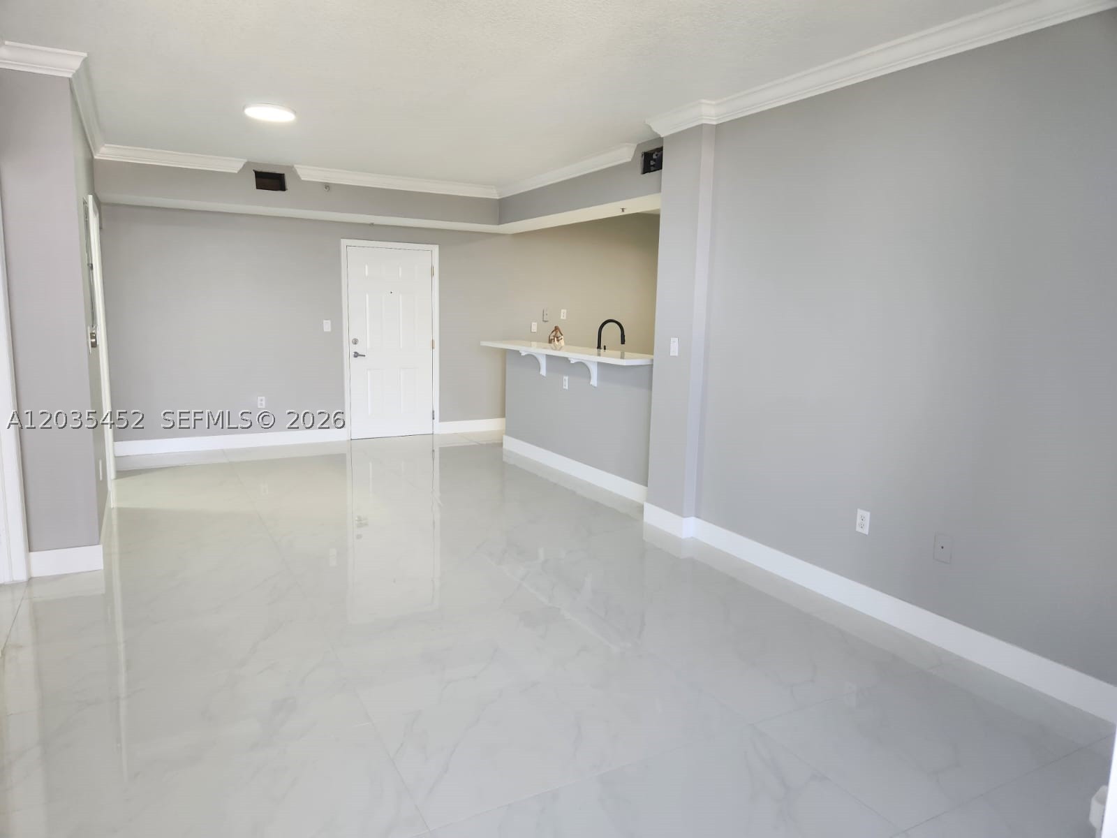 1 Glen Royal Pkwy #1006, Miami FL 33125