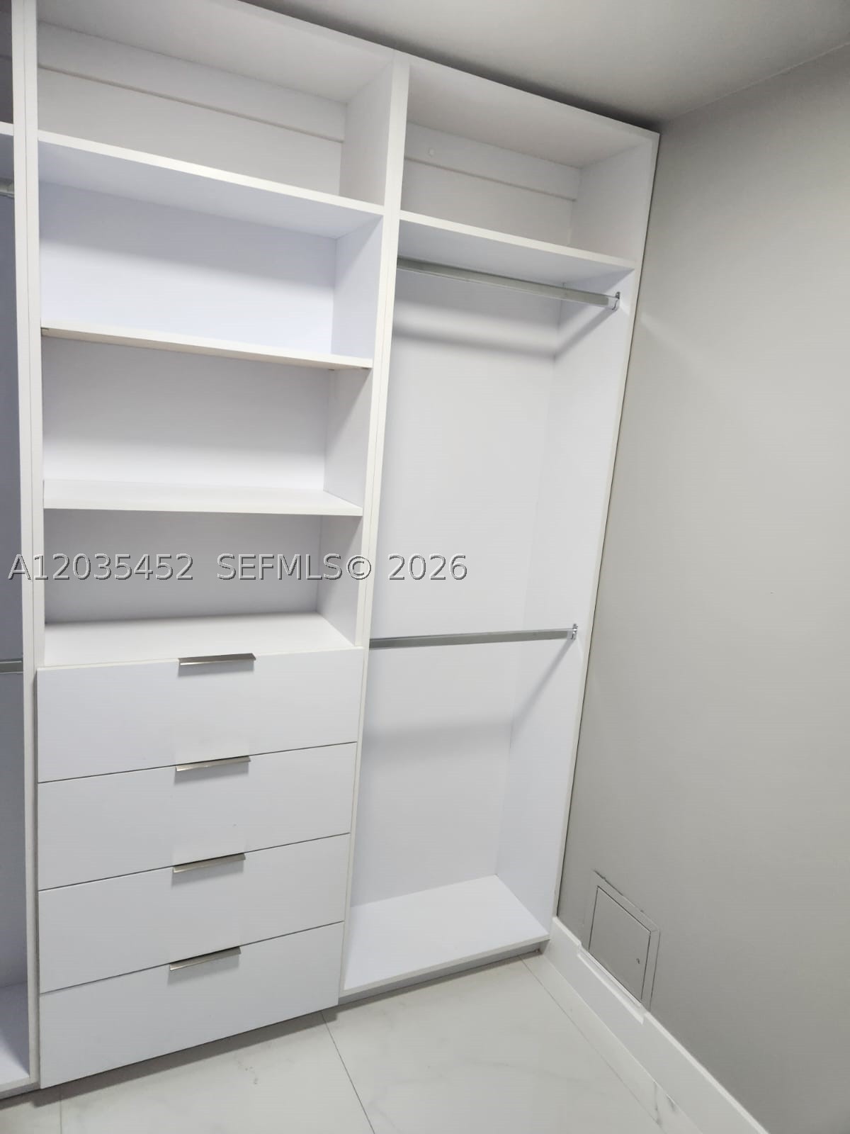 1 Glen Royal Pkwy #1006, Miami FL 33125