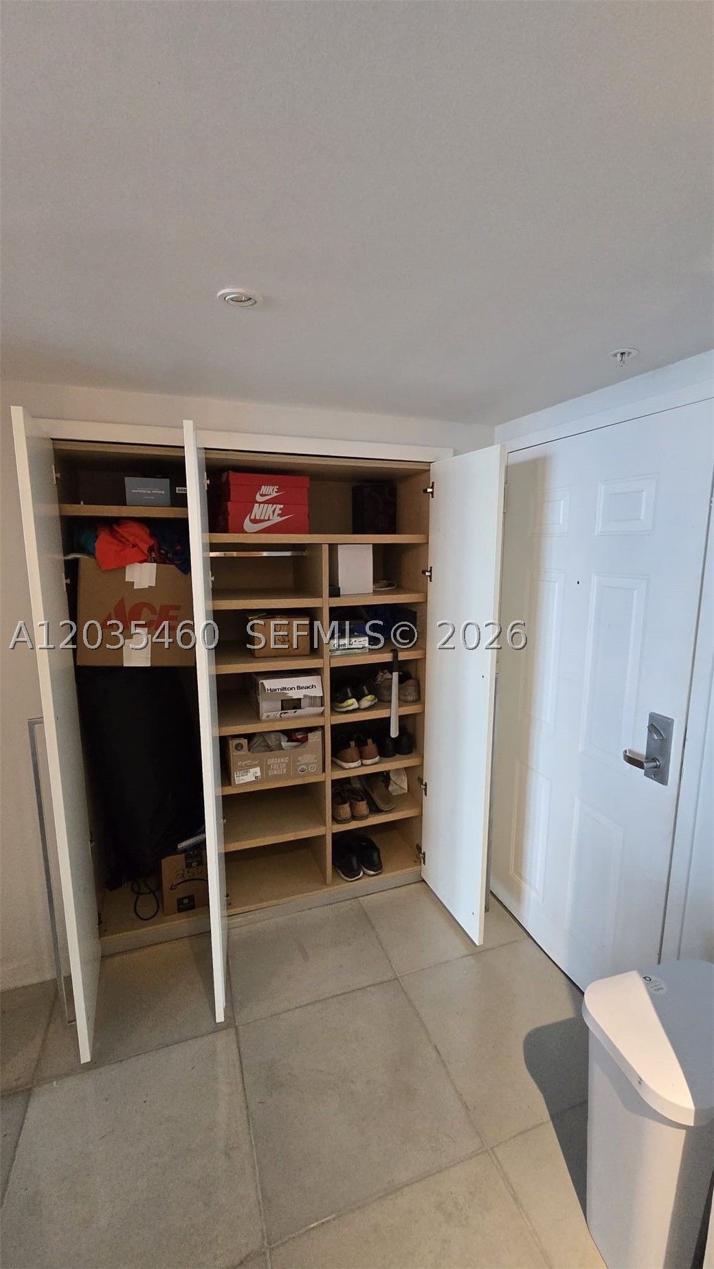 1155 Brickell Bay Dr #2507, Miami FL 33131