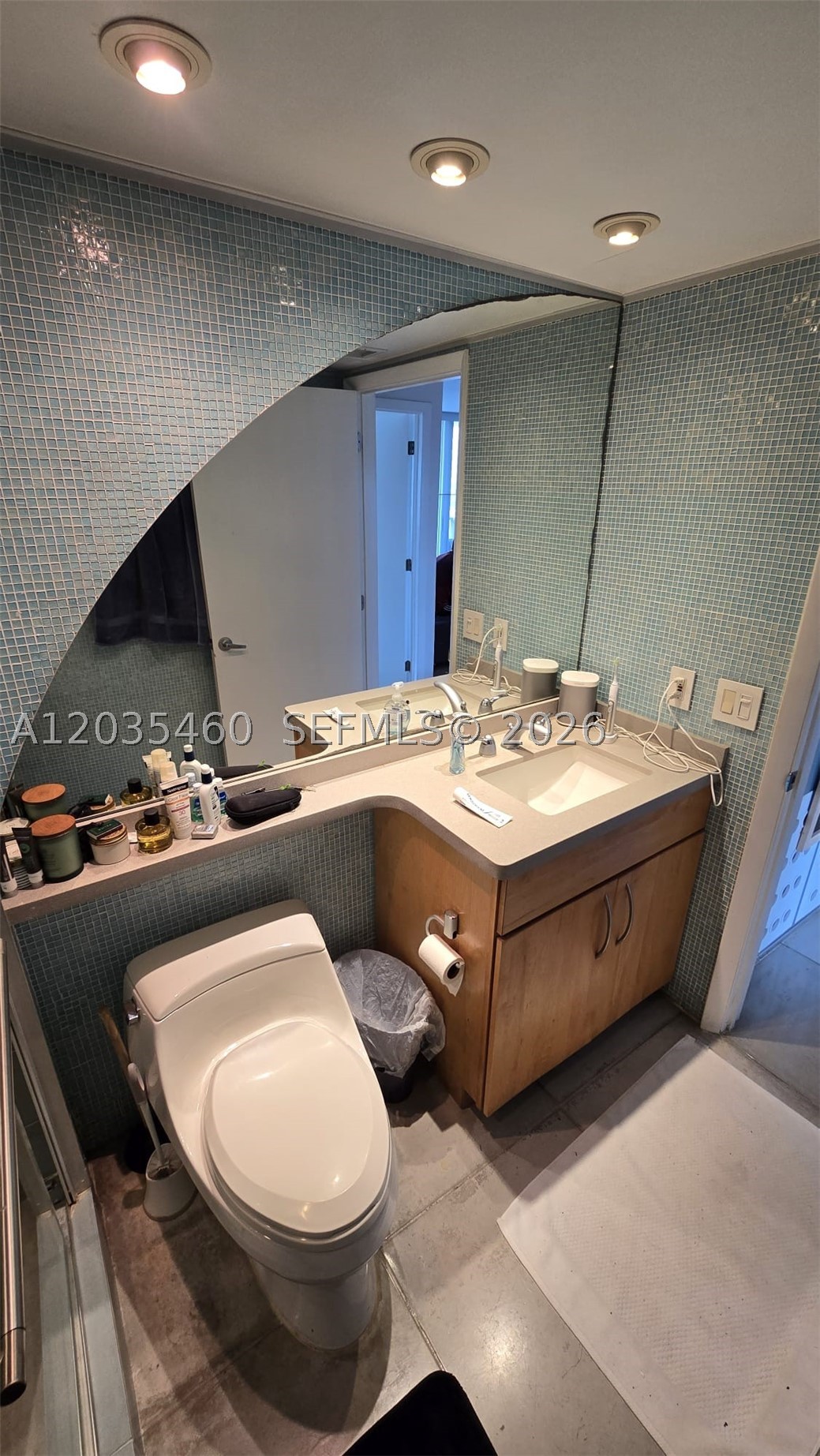 1155 Brickell Bay Dr #2507, Miami FL 33131