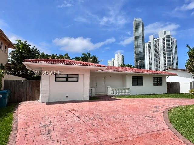 215 187th St, Sunny Isles Beach FL 33160
