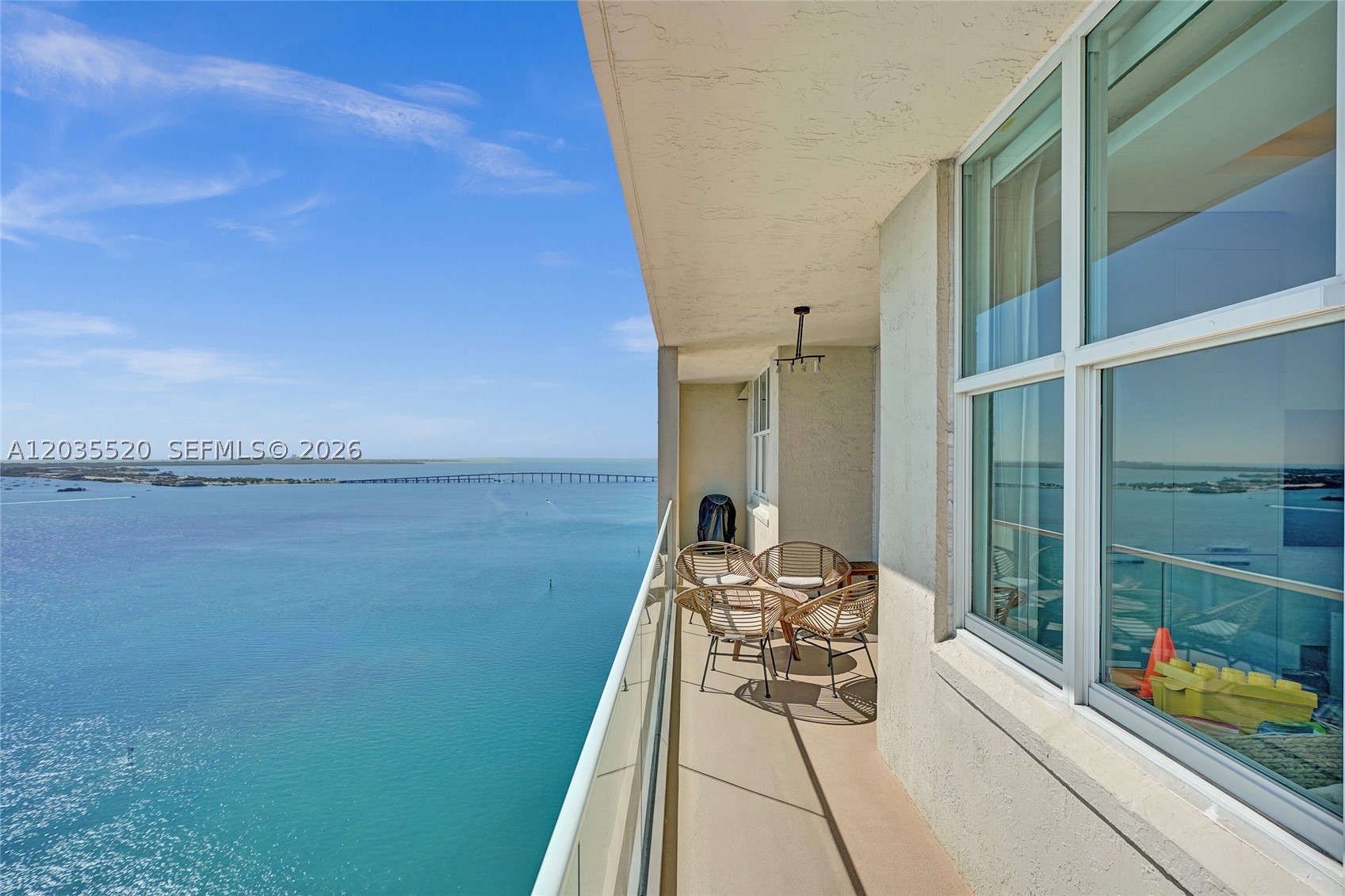 800 Claughton Island Dr #3101, Miami FL 33131