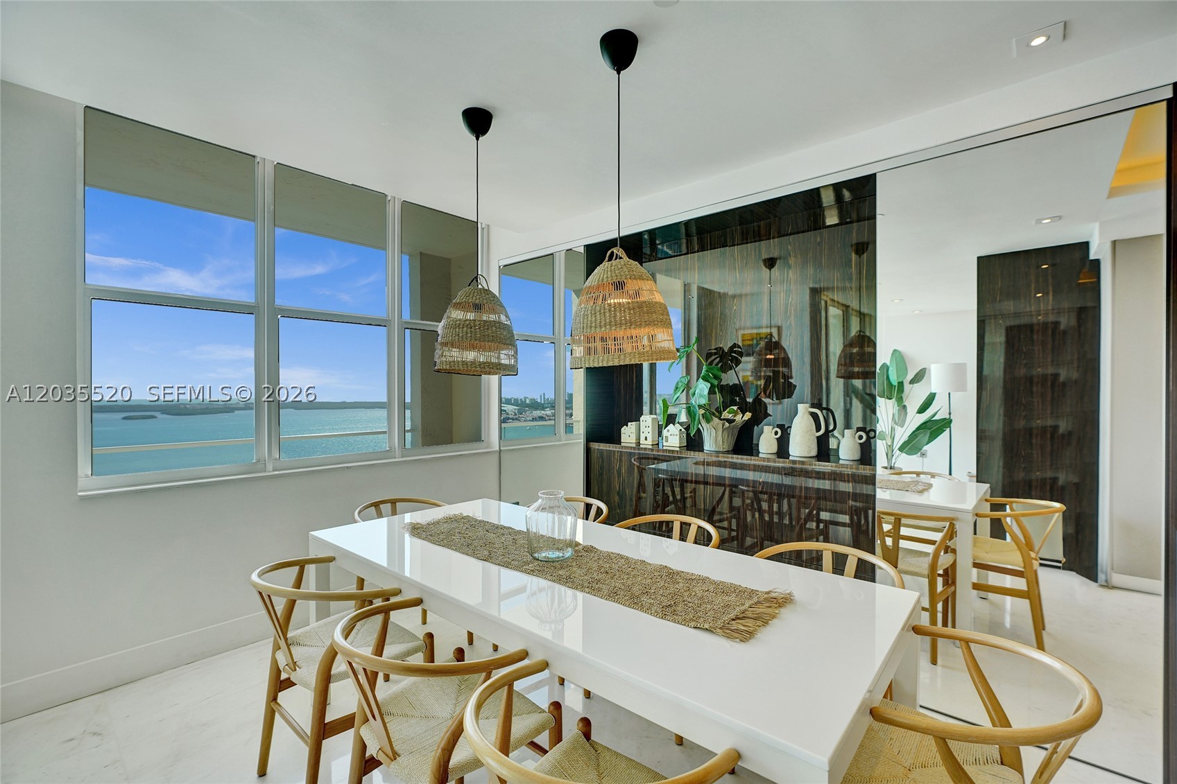 800 Claughton Island Dr #3101, Miami FL 33131