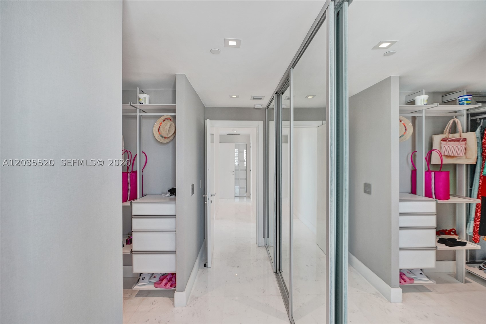 800 Claughton Island Dr #3101, Miami FL 33131