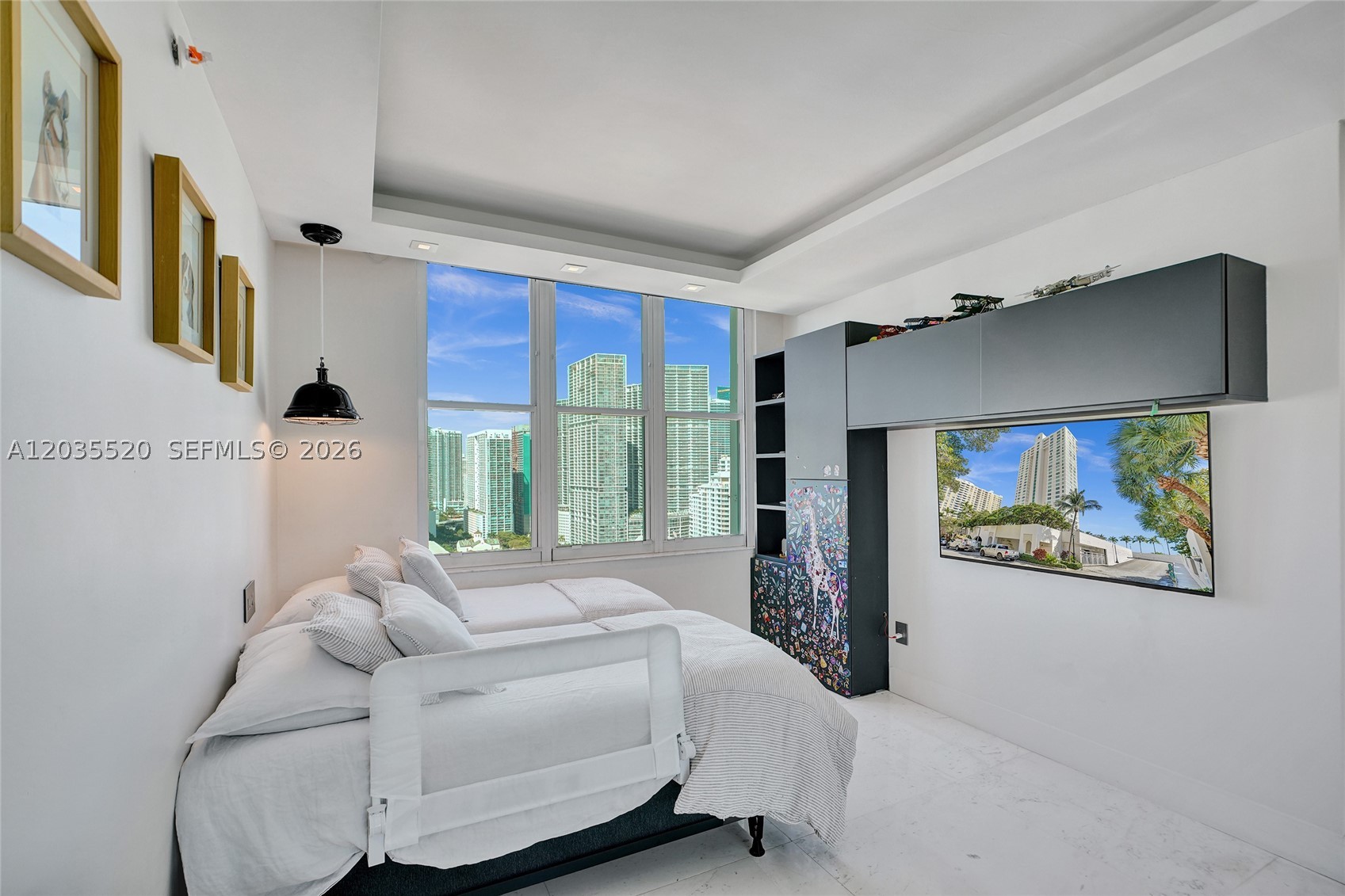 800 Claughton Island Dr #3101, Miami FL 33131