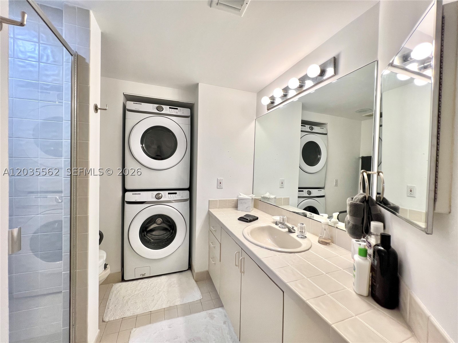 1000 W Island Blvd #3010, Aventura FL 33160