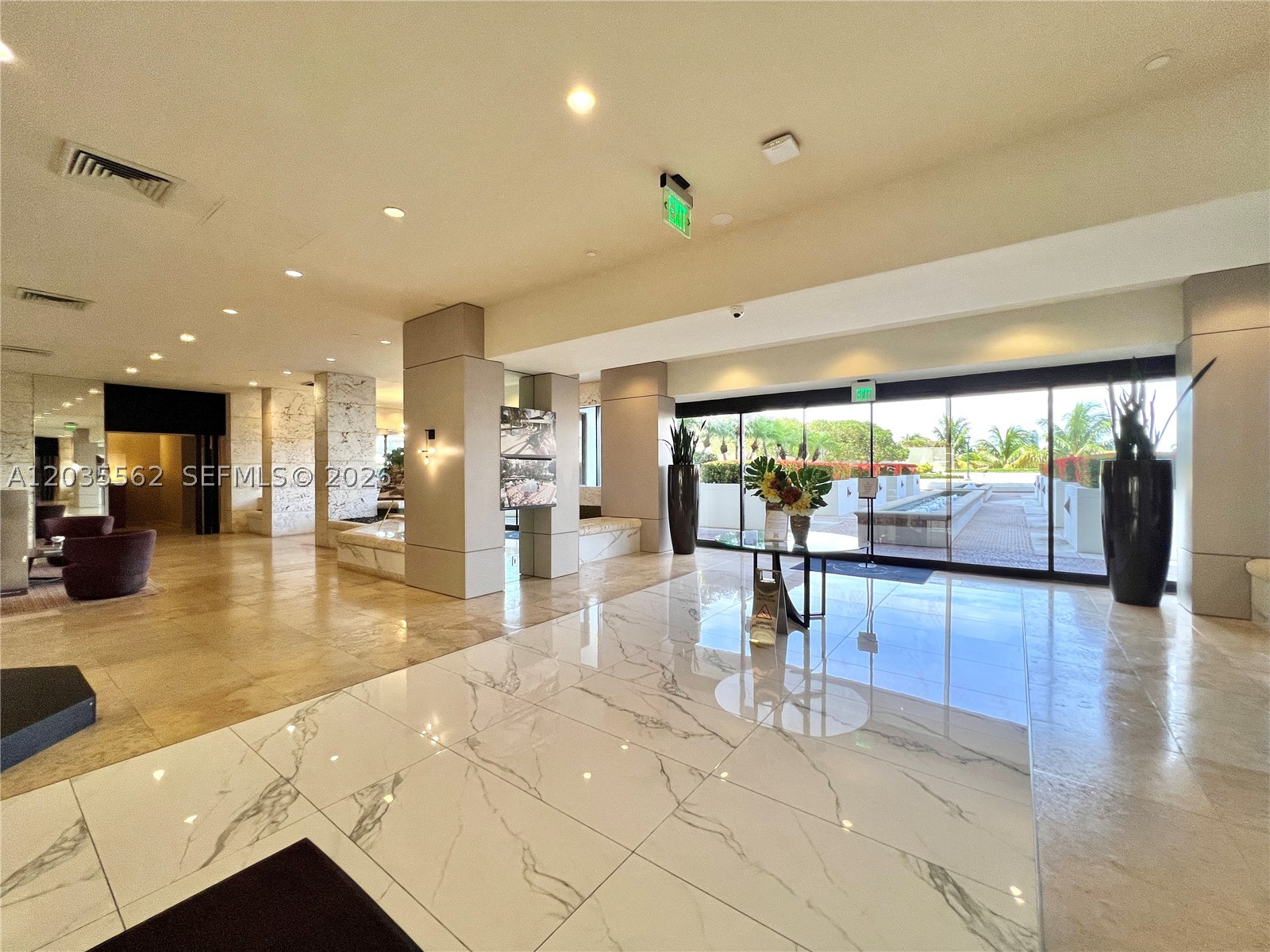 1000 W Island Blvd #3010, Aventura FL 33160