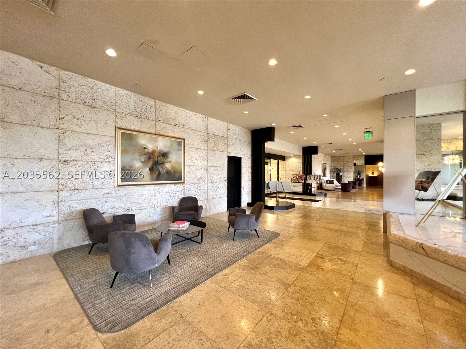 1000 W Island Blvd #3010, Aventura FL 33160
