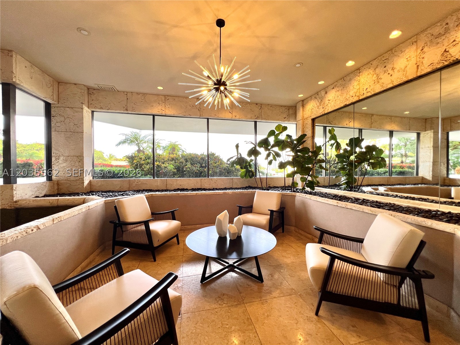 1000 W Island Blvd #3010, Aventura FL 33160