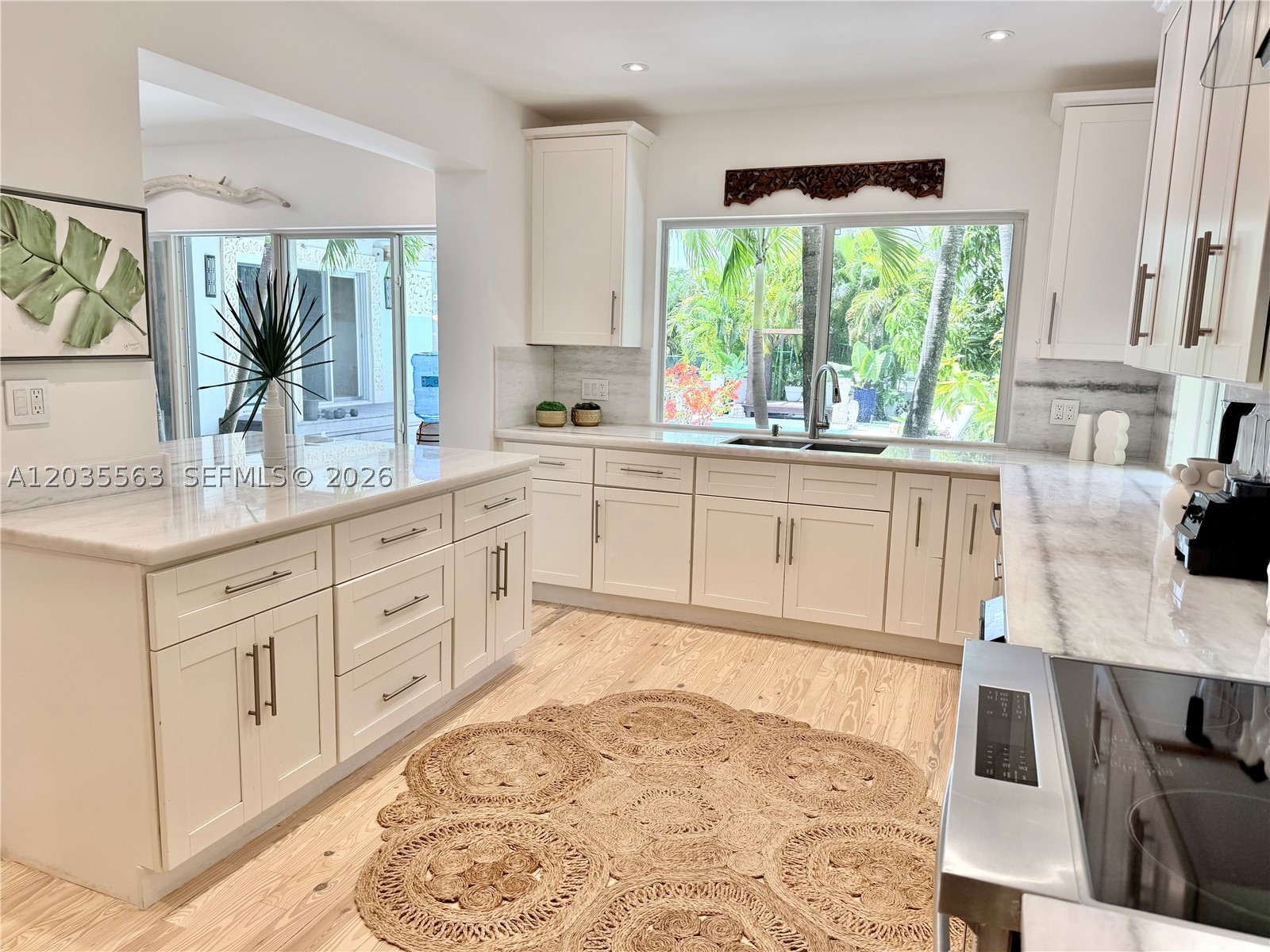 1460 Cleveland Rd, Miami Beach FL 33141
