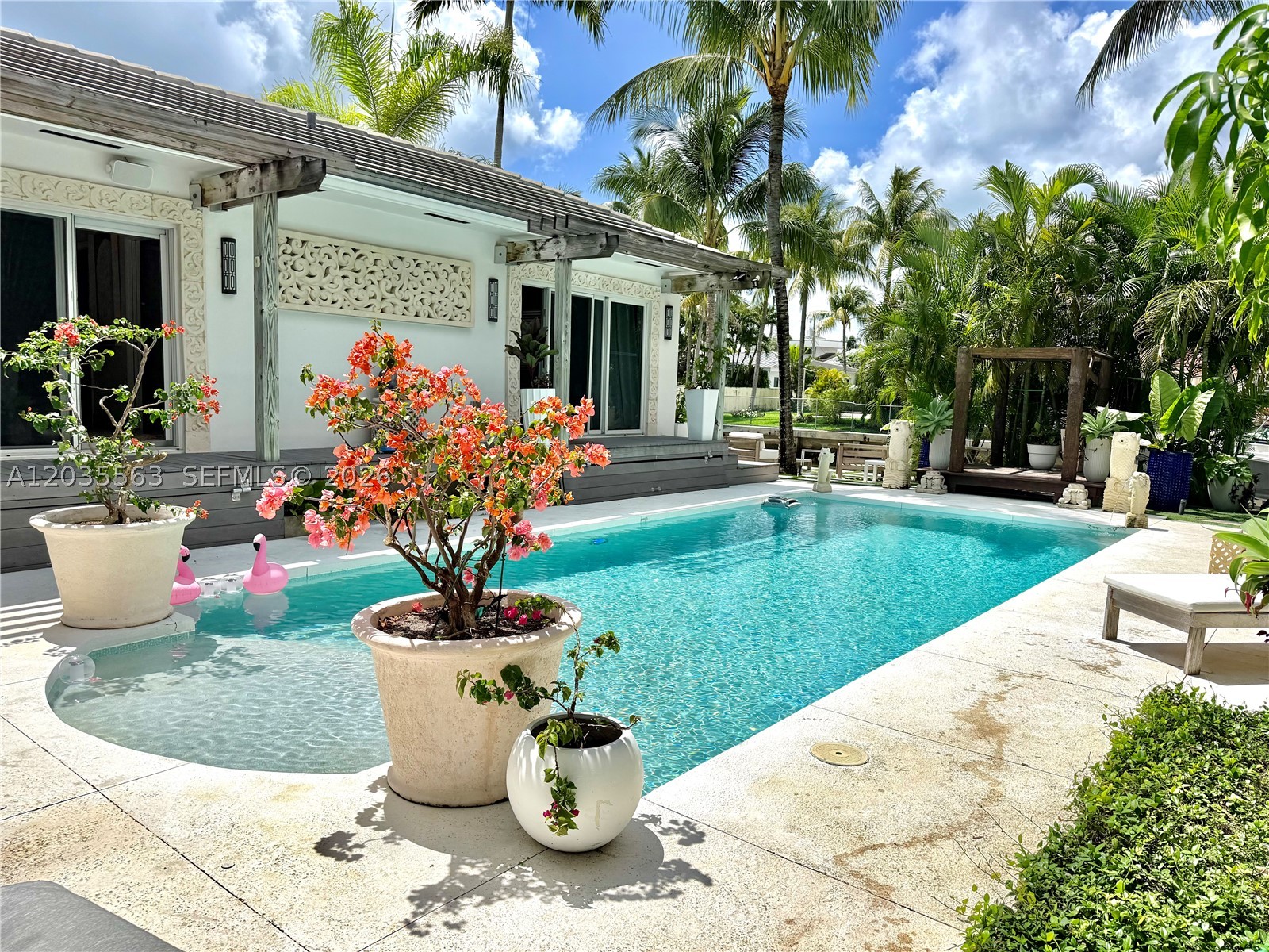 1460 Cleveland Rd, Miami Beach FL 33141