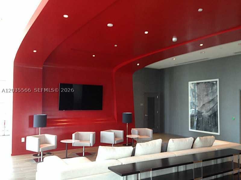 1100 S MIAMI AV #4001, Miami FL 33130