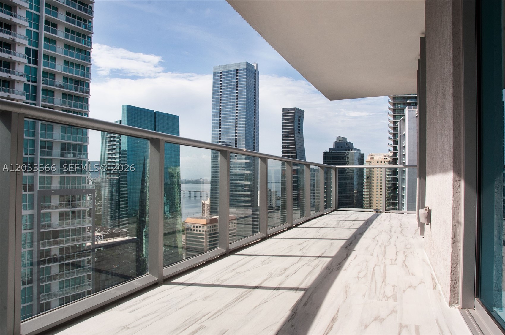 1100 S MIAMI AV #4001, Miami FL 33130