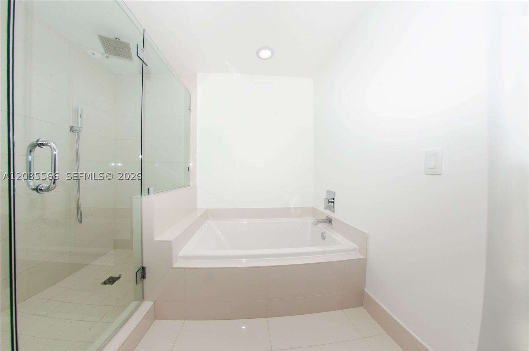 1100 S MIAMI AV #4001, Miami FL 33130