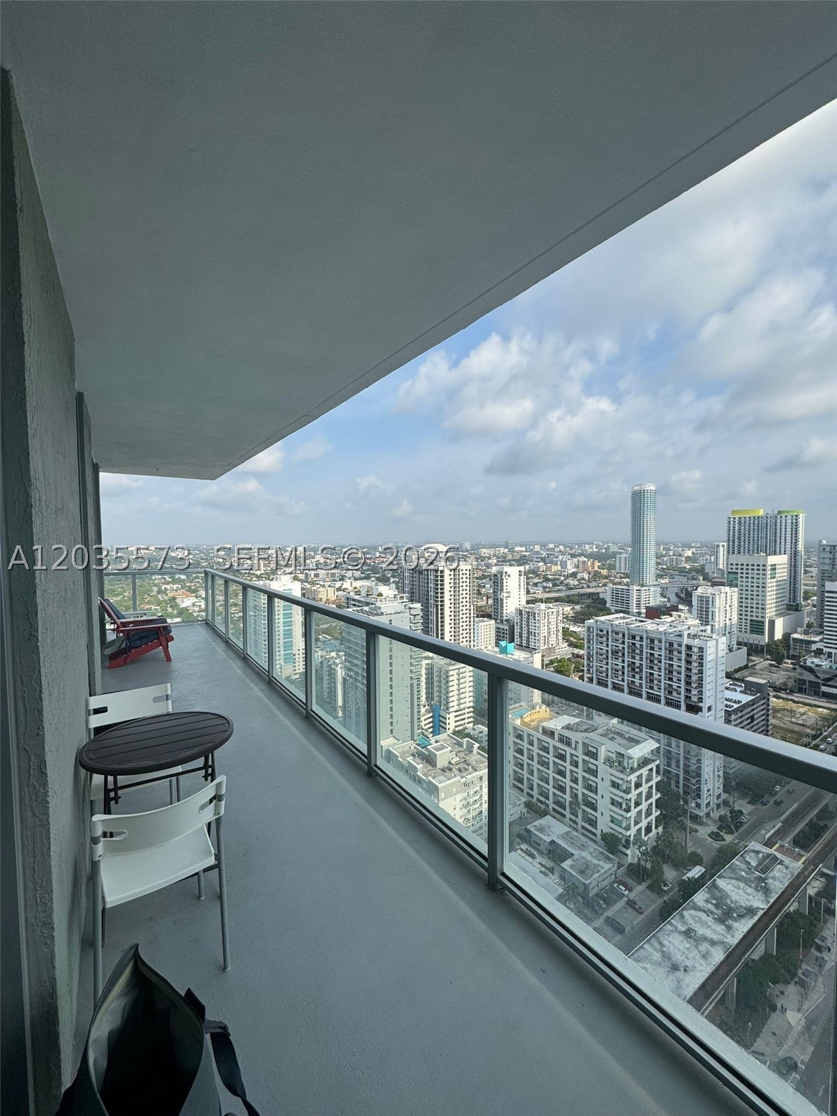 79 SW 12th St #4012-S, Miami FL 33130