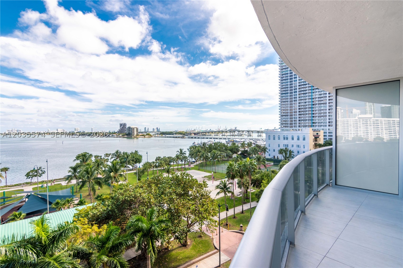 488 NE 18th St #615, Miami FL 33132