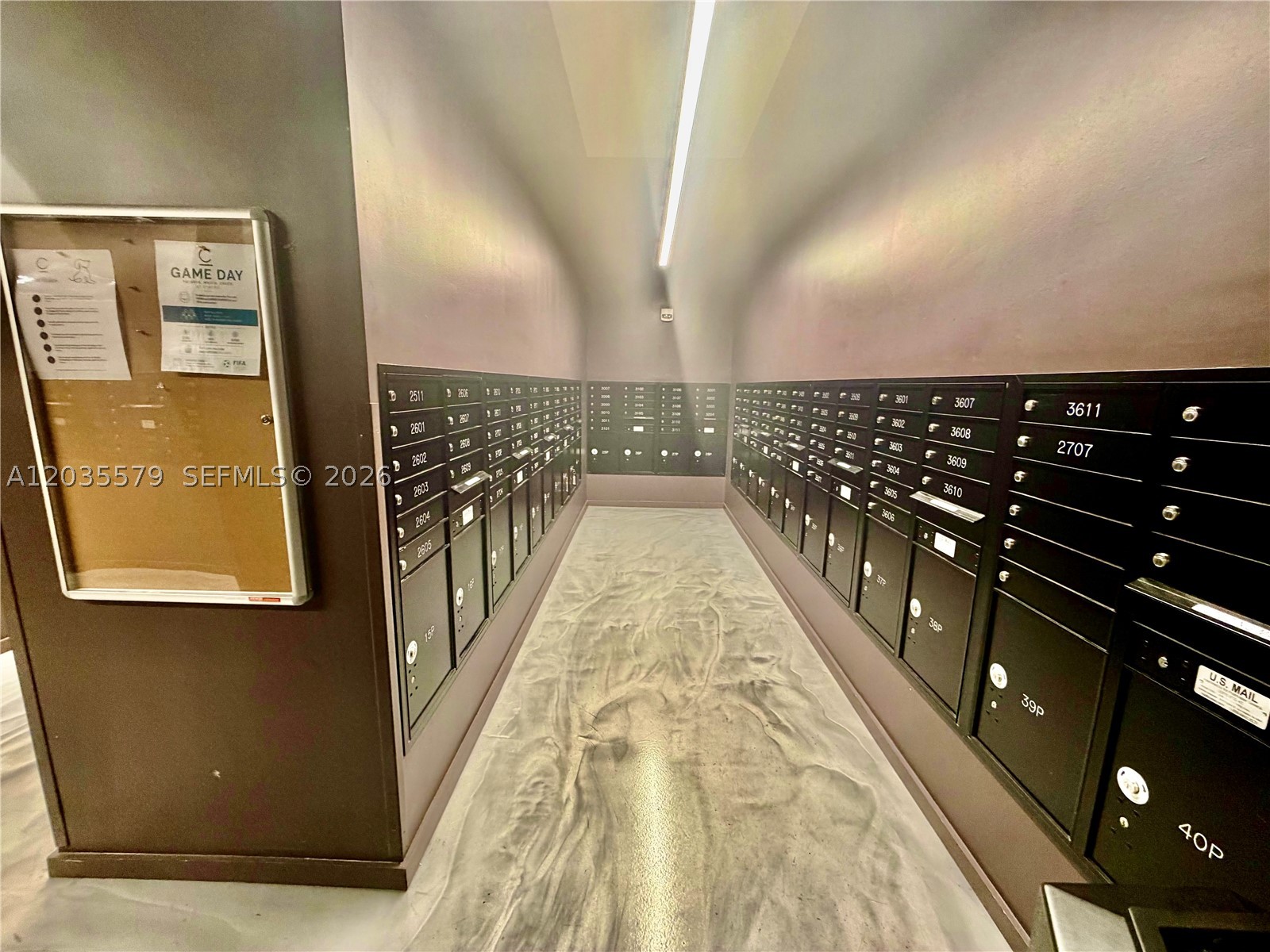 151 SE 1st St #408, Miami FL 33131