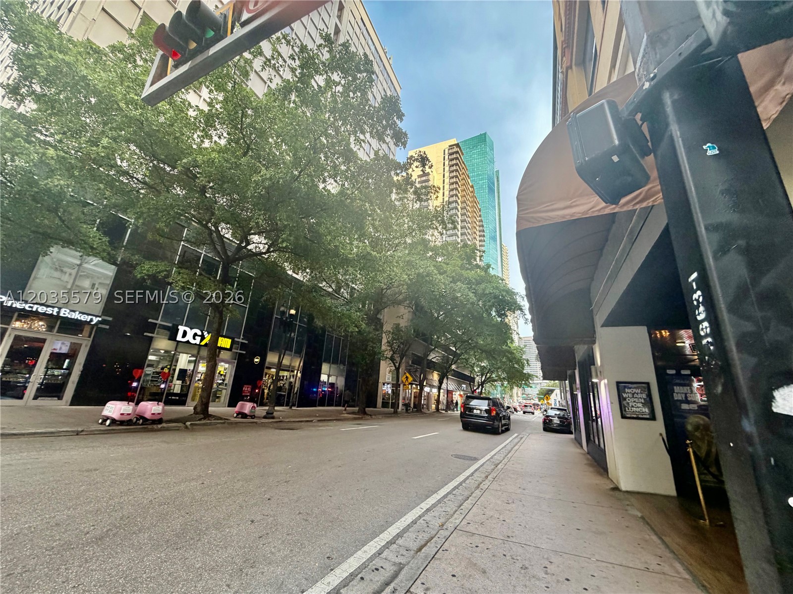 151 SE 1st St #408, Miami FL 33131