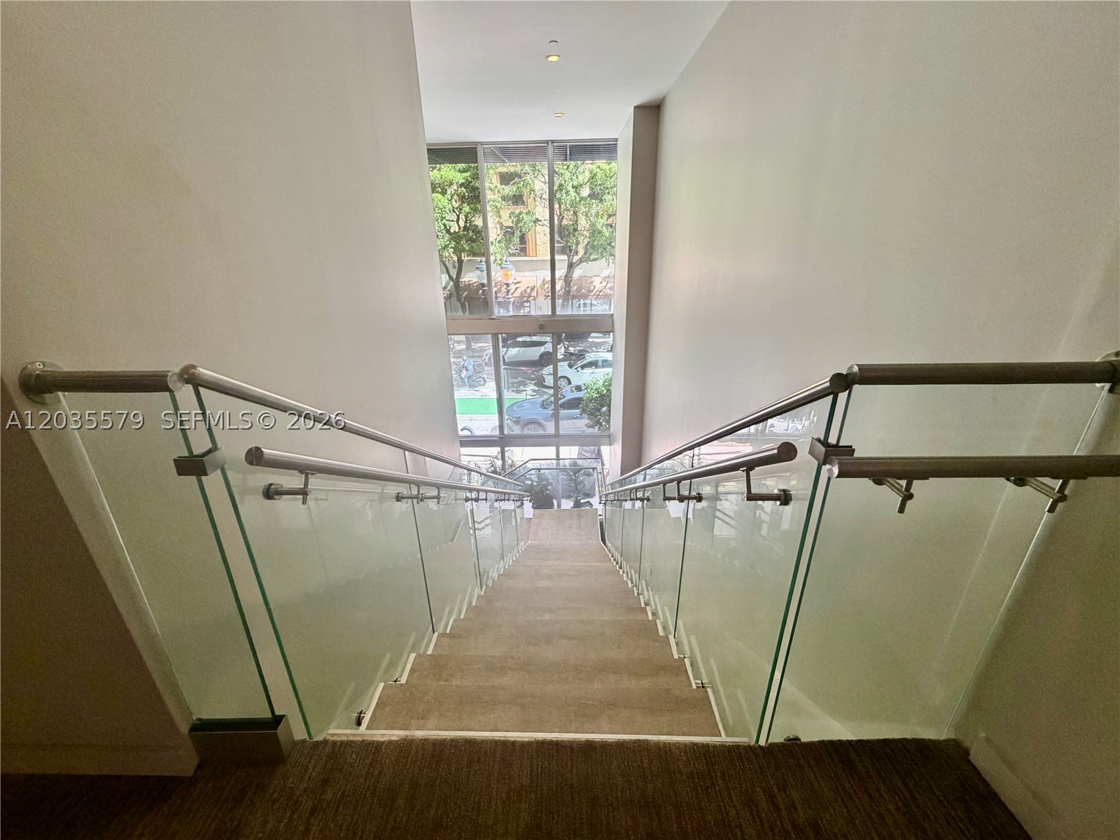 151 SE 1st St #408, Miami FL 33131