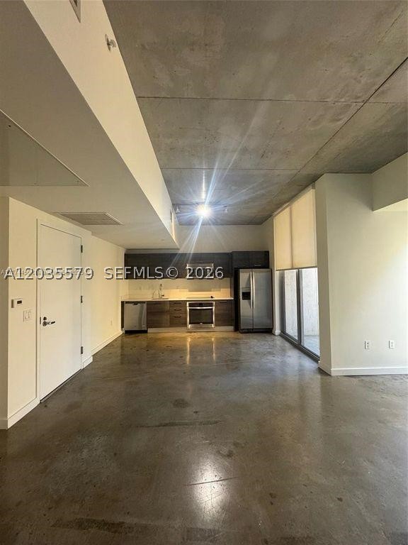 151 SE 1st St #408, Miami FL 33131