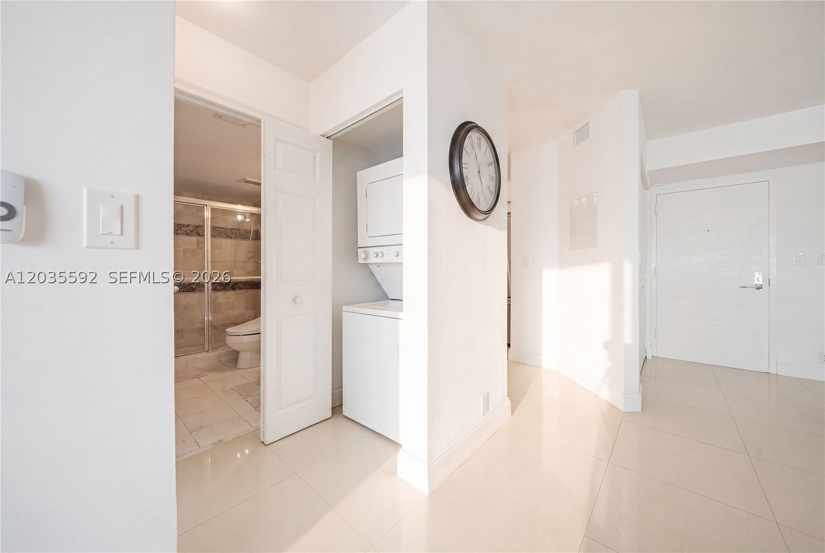 3530 Mystic Pointe Dr #2013, Aventura FL 33180