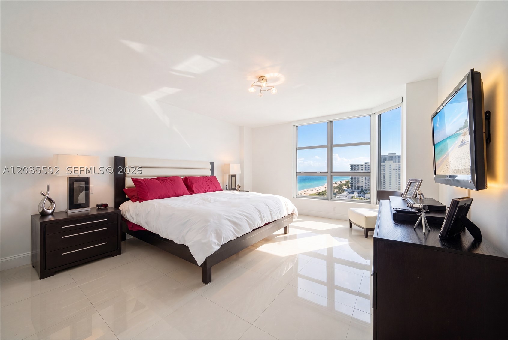 3530 Mystic Pointe Dr #2013, Aventura FL 33180