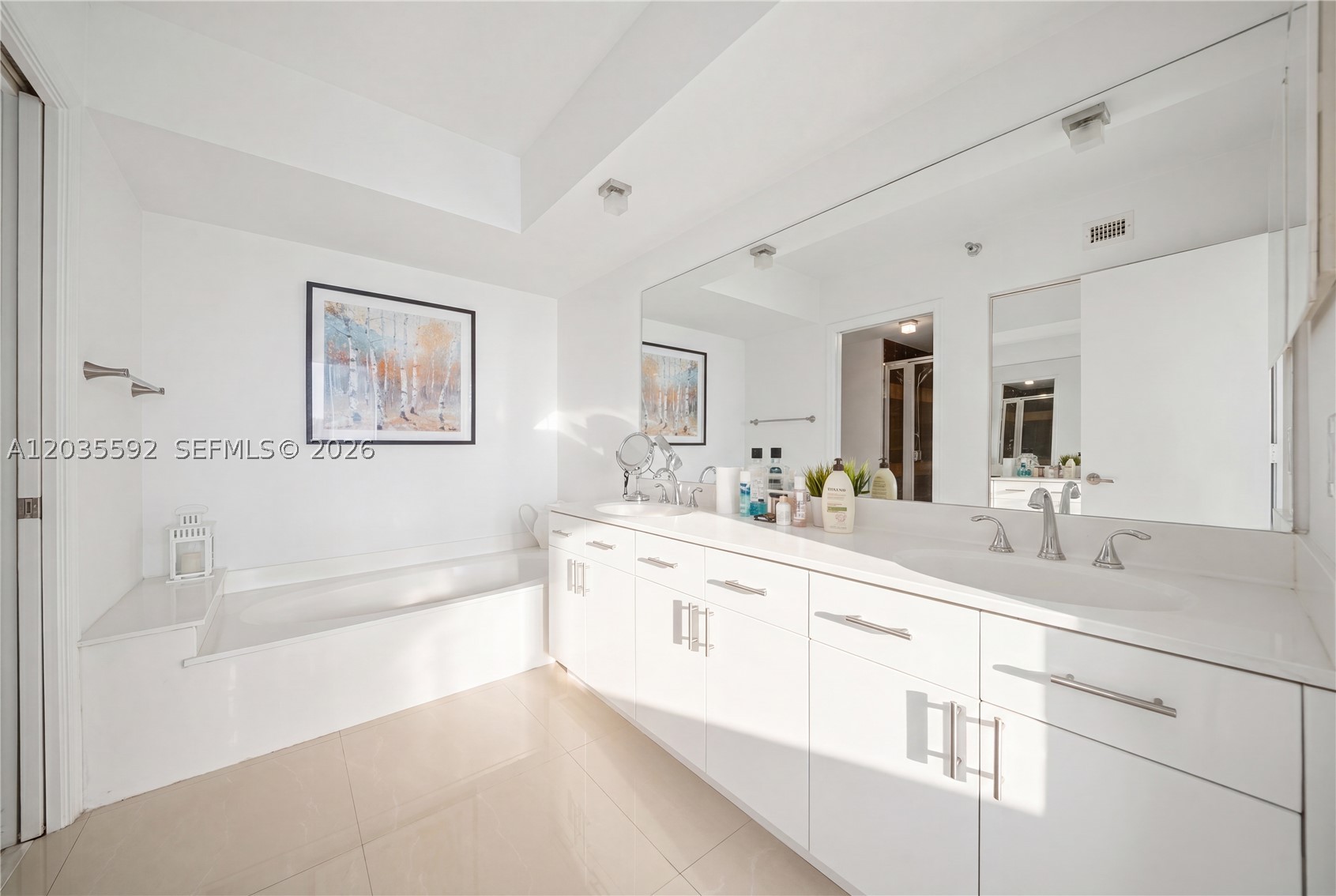 3530 Mystic Pointe Dr #2013, Aventura FL 33180