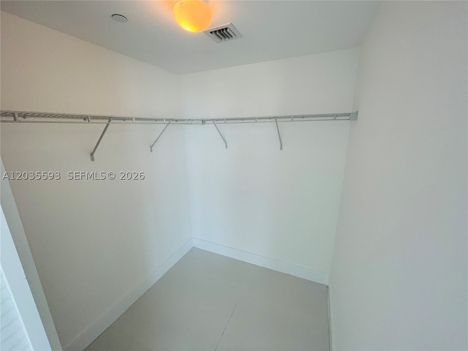 950 Brickell Bay Dr #3210, Miami FL 33131