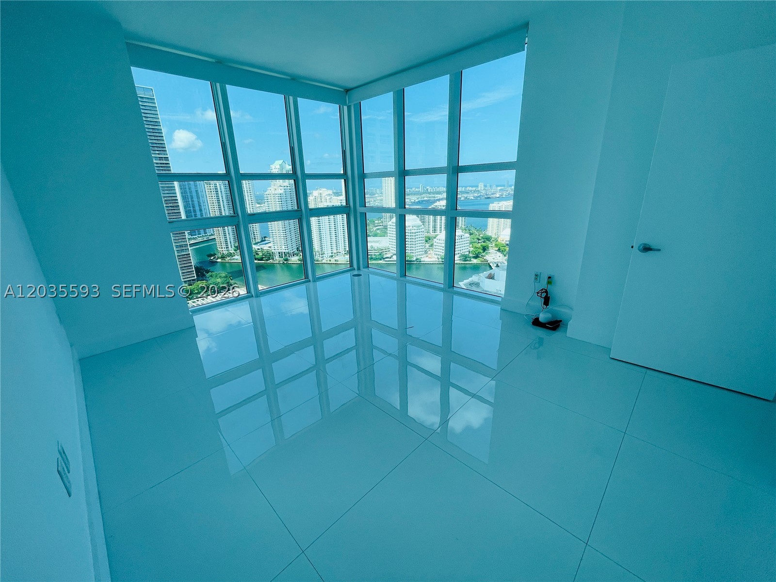 950 Brickell Bay Dr #3210, Miami FL 33131
